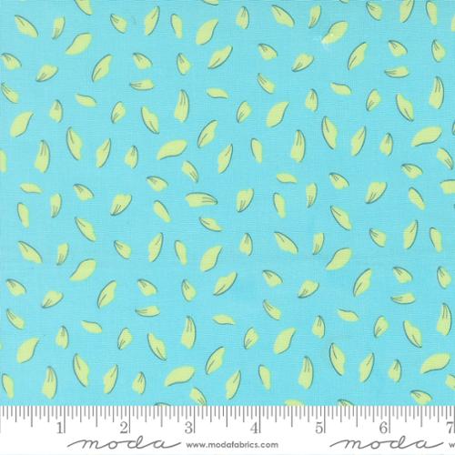 Honeyed Horizons - Scattered Leaves Blenders - Aqua