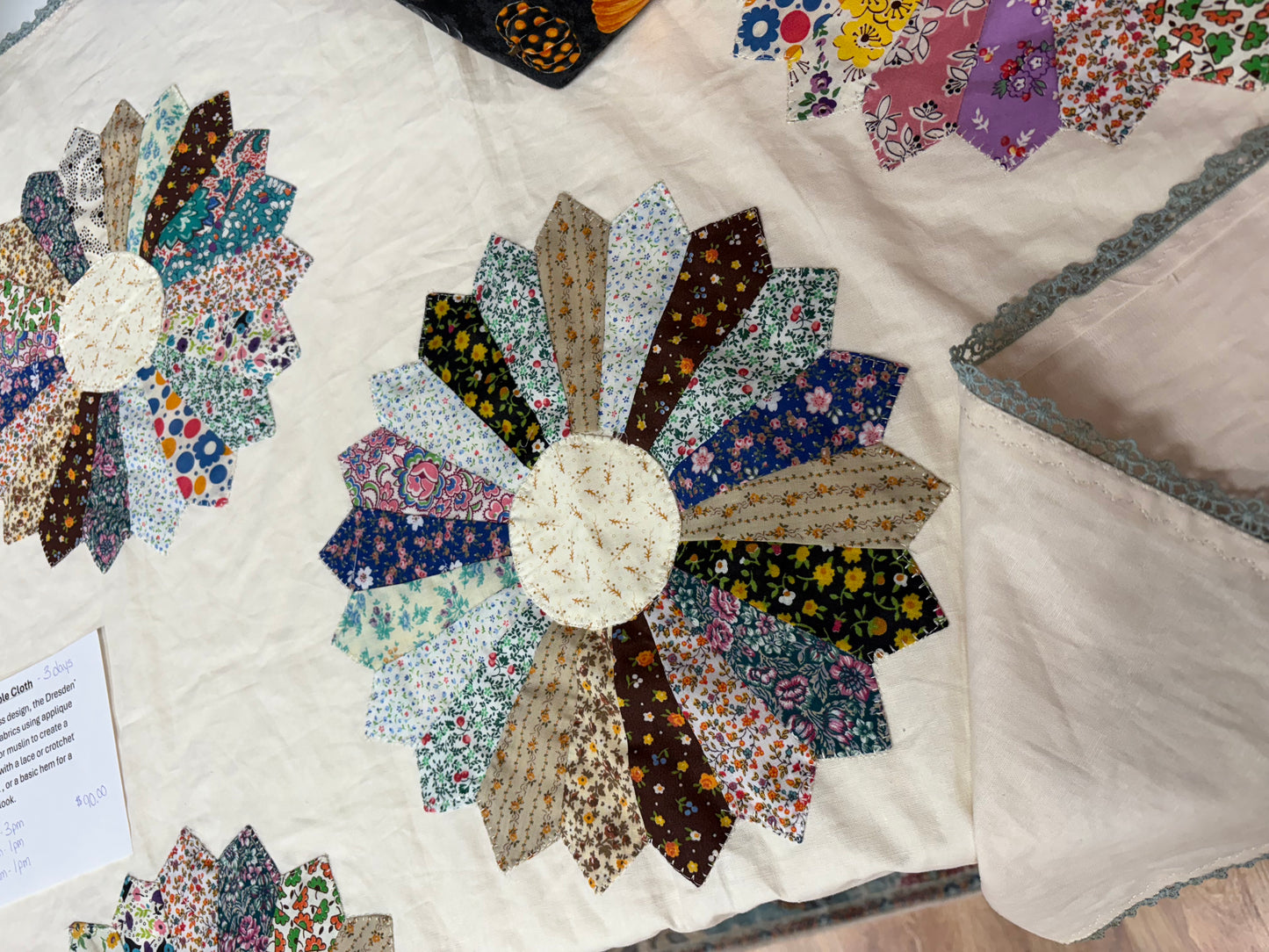 Dresden Plate Table Cloth - 3 days